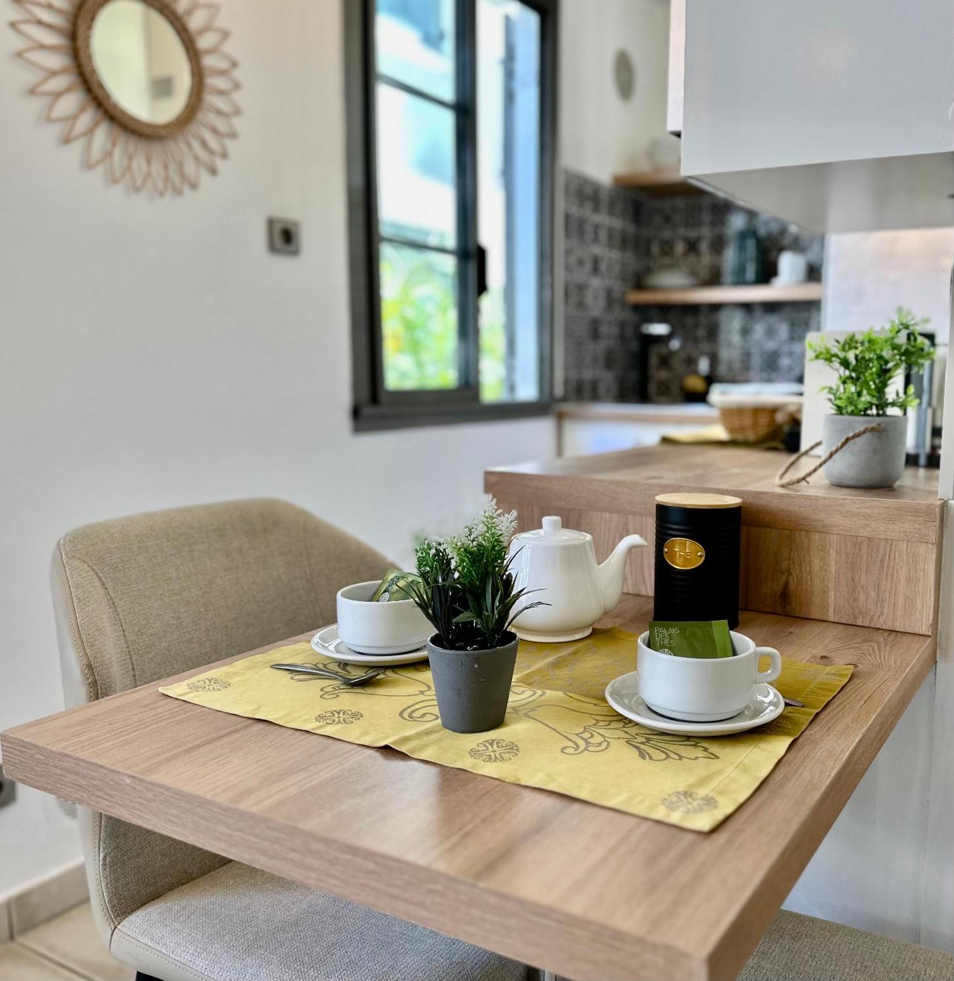 Apartament Le Coeur Daisy'L Saint Denis Centre Zewnętrze zdjęcie